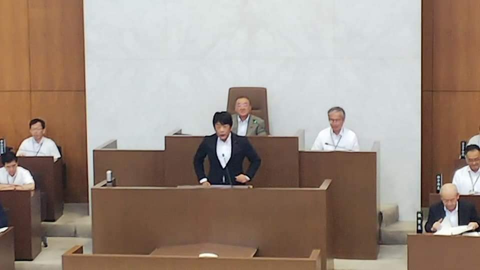 モノレール優先席付近へのヘルプマークの標示